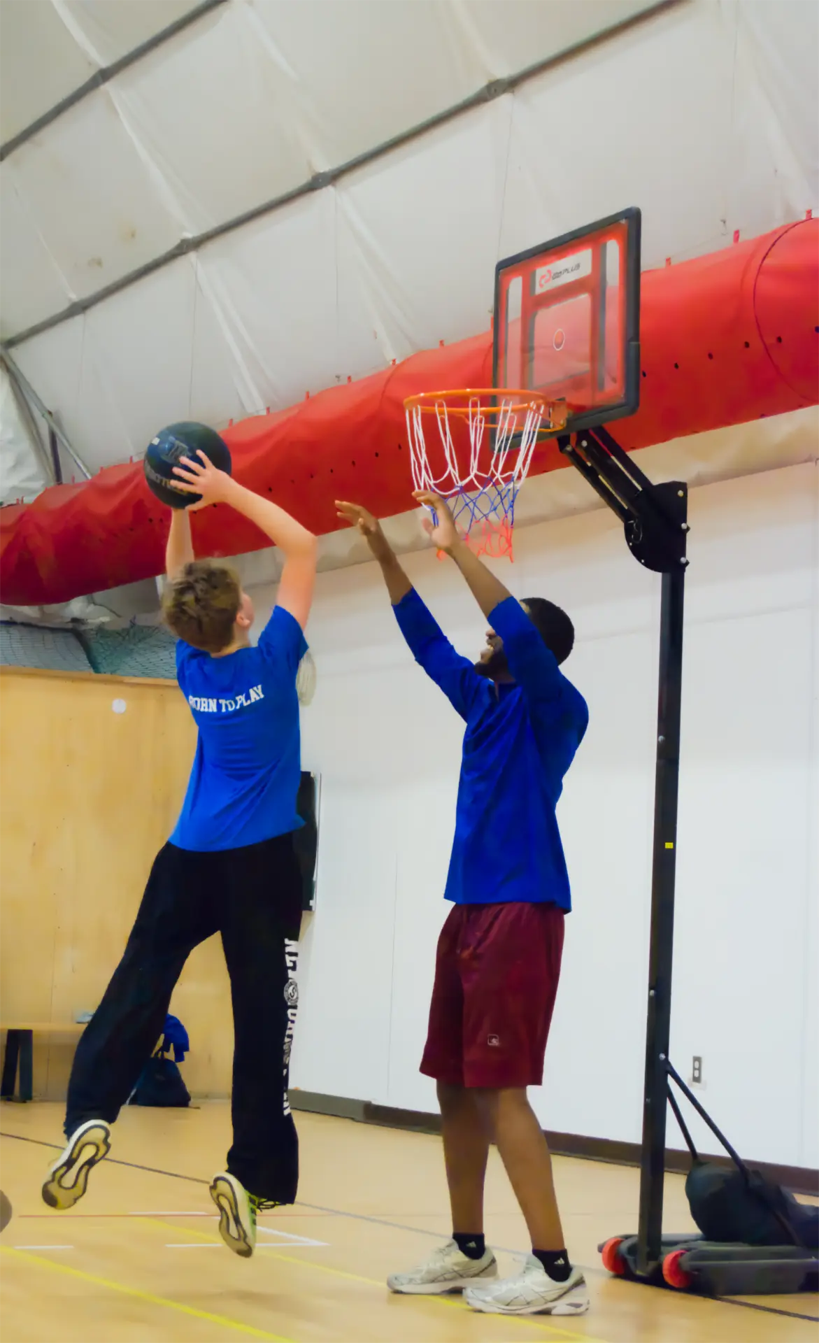 Junior Athletes participants ages 13-15 taking part in a session in Ottawa